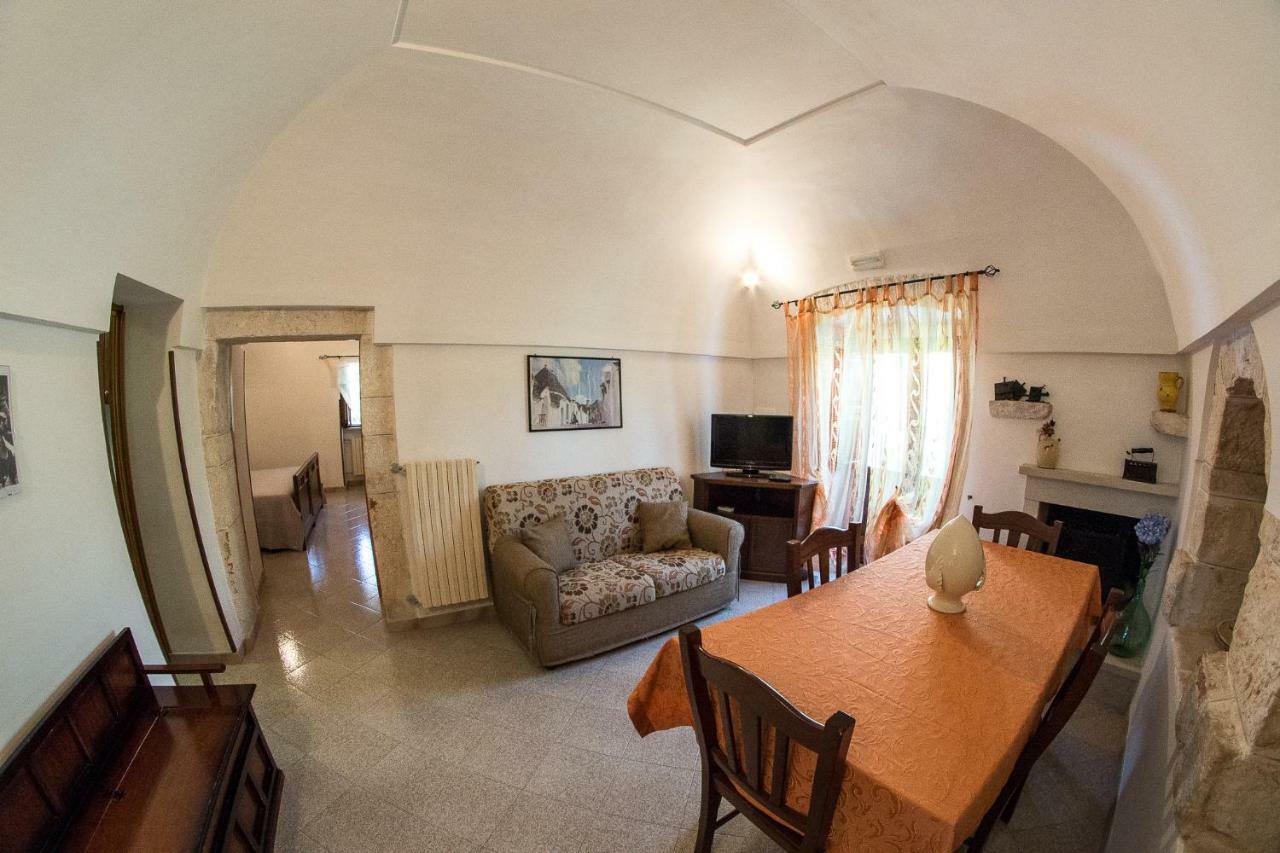 Agriturismo Grotta Di Figazzano Cisternino Eksteriør billede